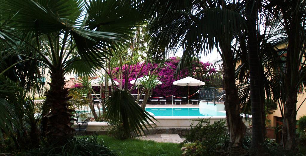 Hotel Zi' Teresa ซอร์เรนโต ภายนอก รูปภาพ