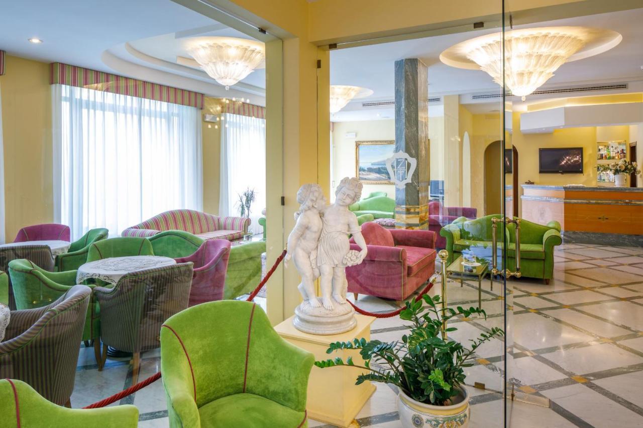 Hotel Zi' Teresa ซอร์เรนโต ภายนอก รูปภาพ